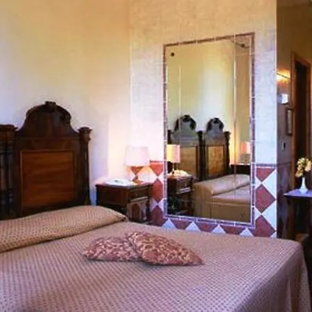 Vecia Brenta 3* מירה