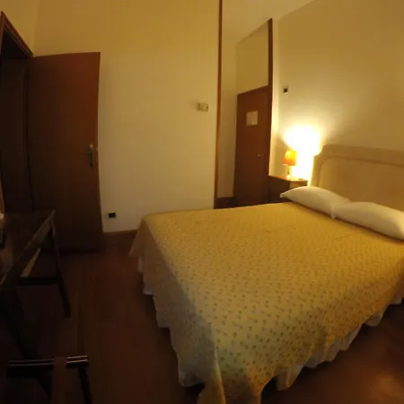 Hotel Vecia Brenta Mira
